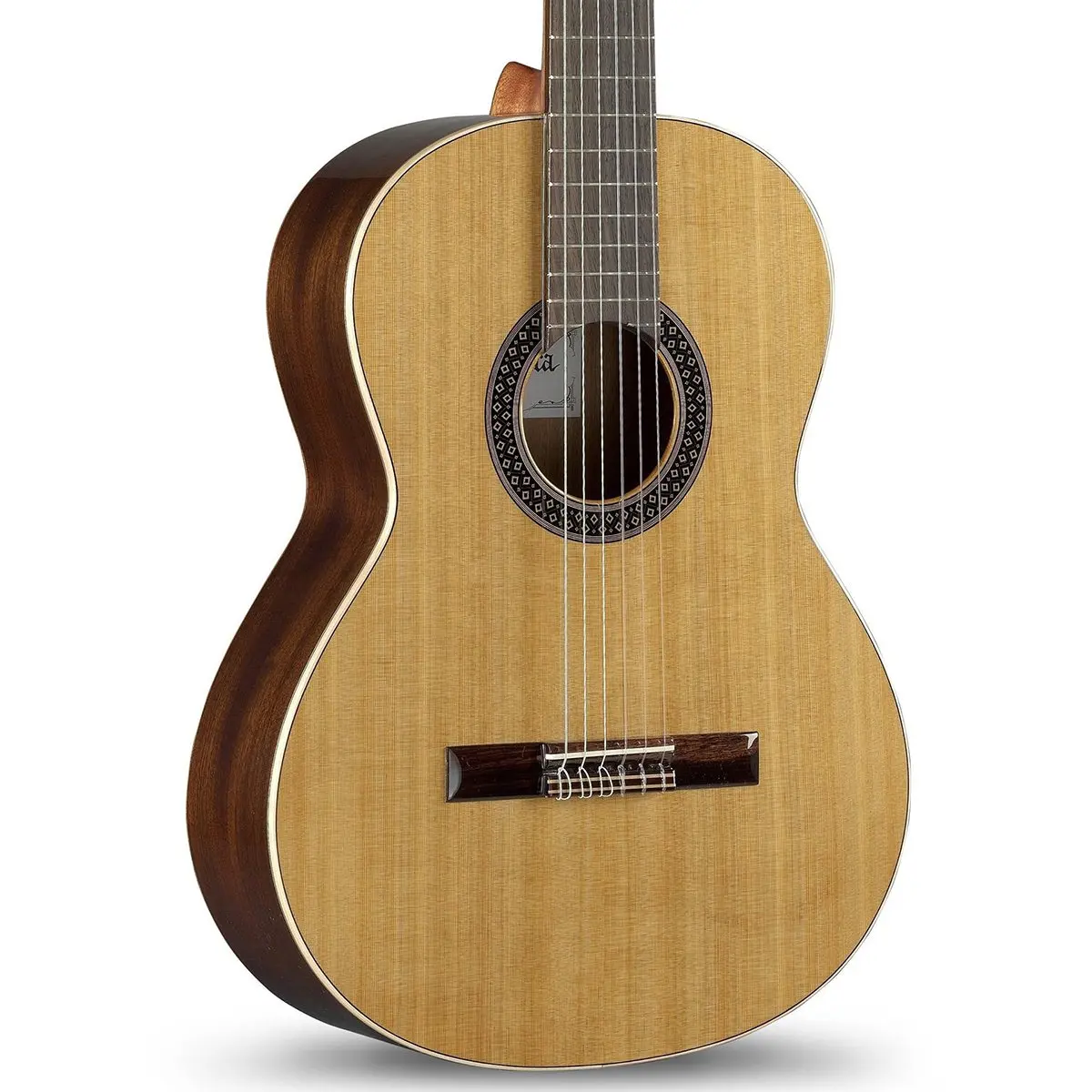 Alhambra 1C Classical Guitar Review: A Timeless Blend of Tradition and Quality