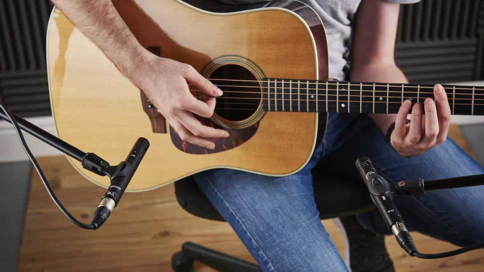 Mastering the Art of How to Mic an Acoustic Guitar: A Comprehensive Guide