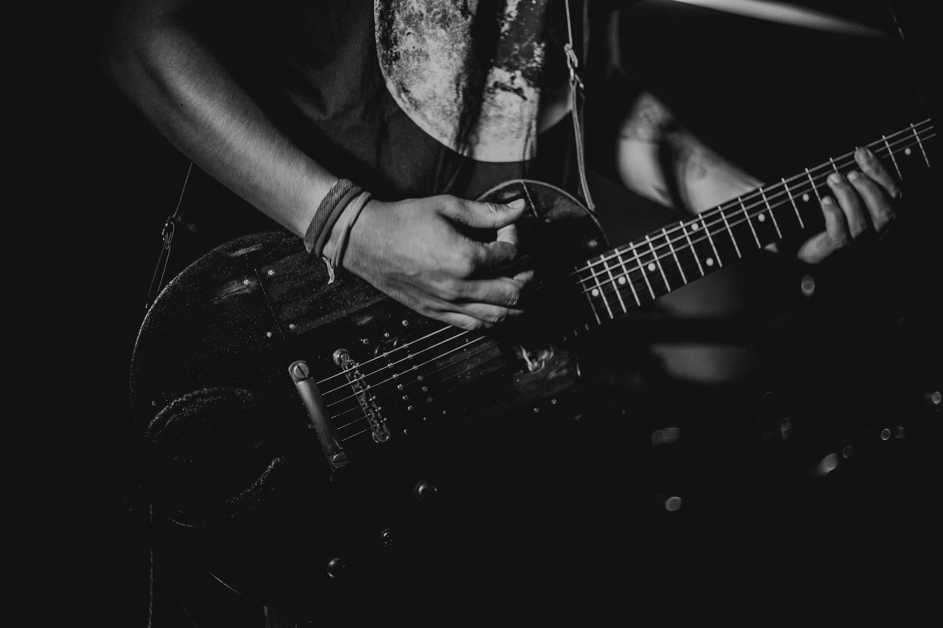 Elevate Your Guitar Skills with Intermediate Power Chord and Bar Chord Songs