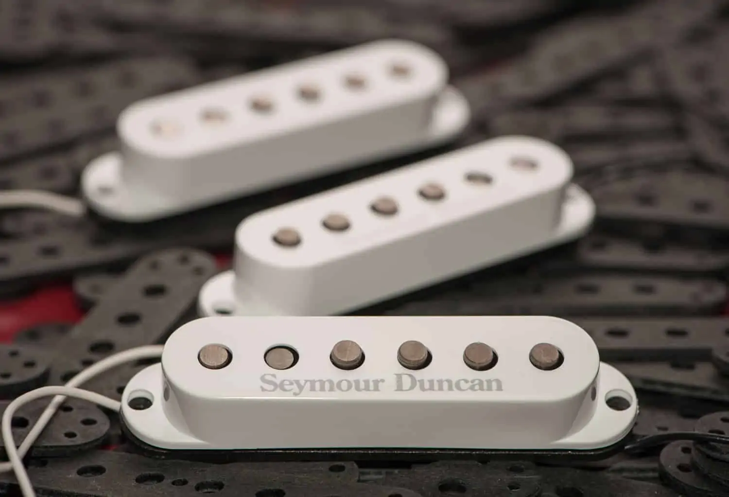 Unleashing the Power: Review of the Seymour Duncan SSL-5 Custom Staggered Strat Pickup