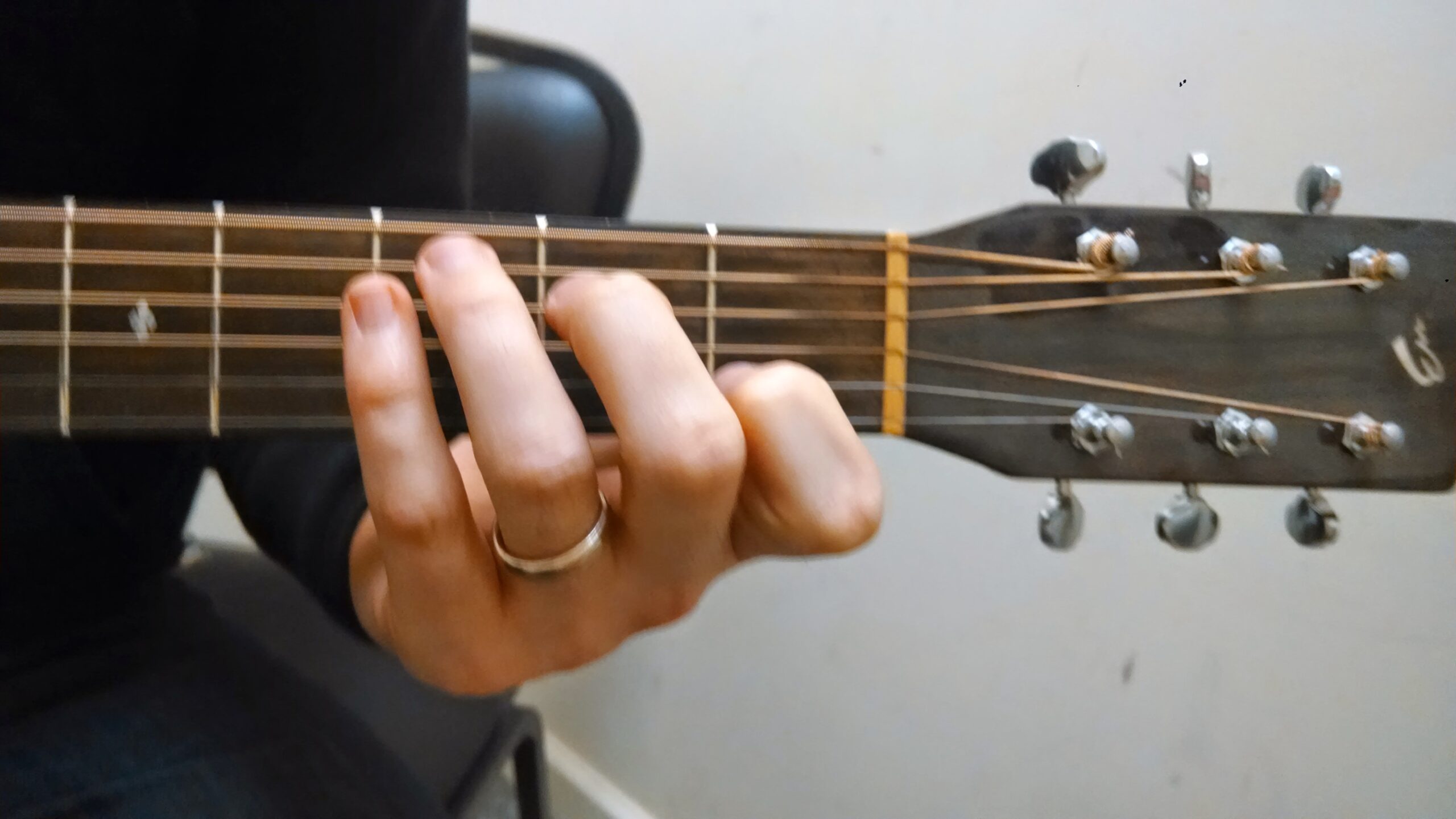 Achieving Faster Chord Changes on Guitar